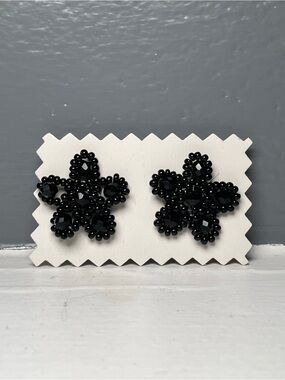 Huichol Beaded Flower Stud Earrings